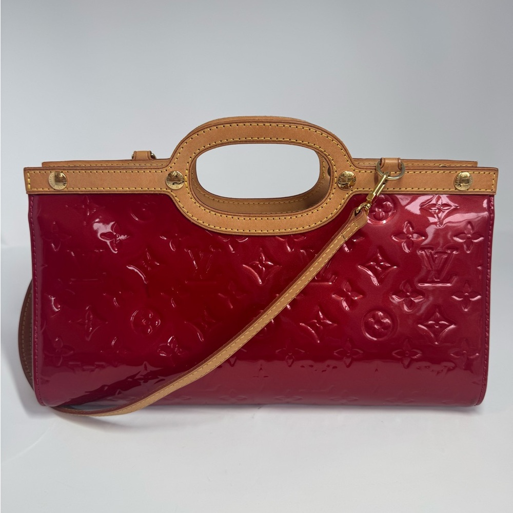 Authentic Louis Vuitton Monogram Vernis Roxbury Drive Handbag